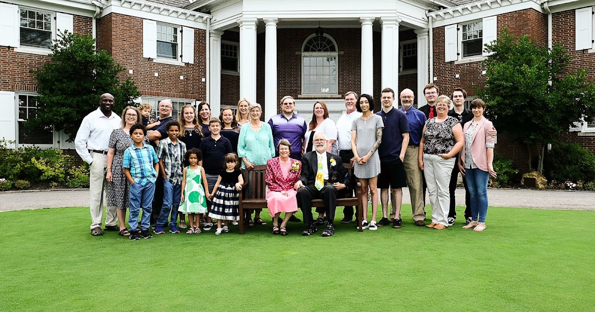 Creating Timeless Memories: A Guide to a Family Reunion in French Lick